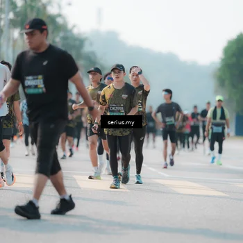 Runner Photo 6432114