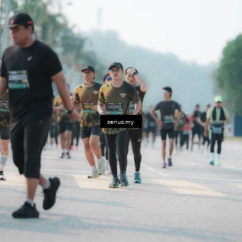 Runner Photo 6432119