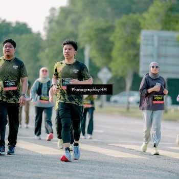 Runner Photo 6432131