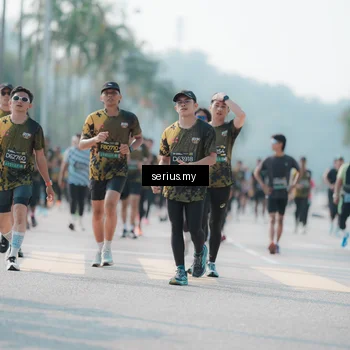 Runner Photo 6432137