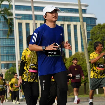 Runner Photo 6432156
