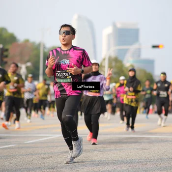 Runner Photo 6432173