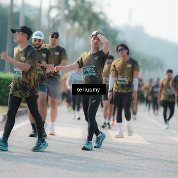 Runner Photo 6432174