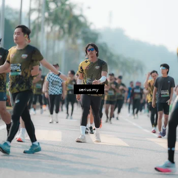 Runner Photo 6432181