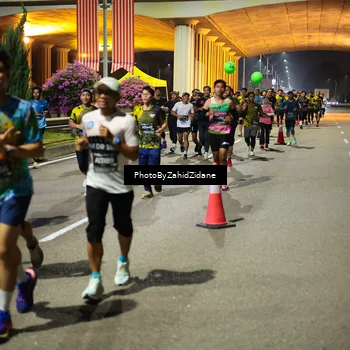 Runner Photo 6432190