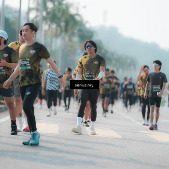 Runner Photo 6432197