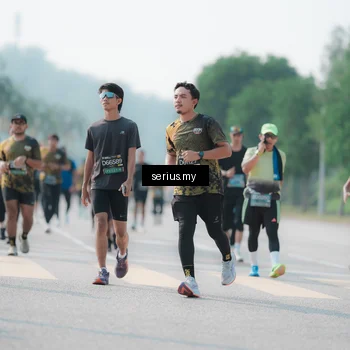 Runner Photo 6432235