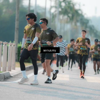 Runner Photo 6432237