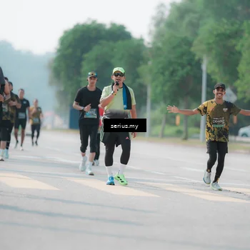Runner Photo 6432262