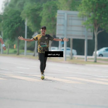Runner Photo 6432264