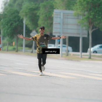 Runner Photo 6432270