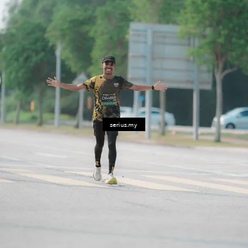 Runner Photo 6432274