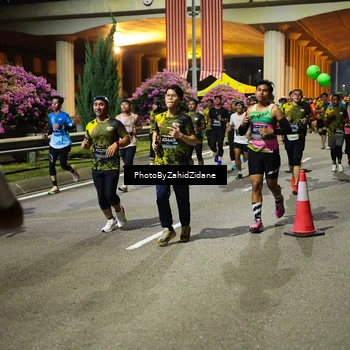 Runner Photo 6432283