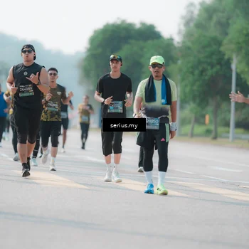 Runner Photo 6432287