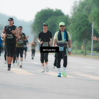 Runner Photo 6432288