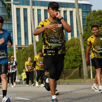 Runner Photo 6432299