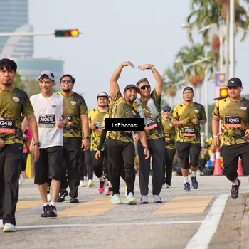 Runner Photo 6432309