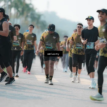 Runner Photo 6432323