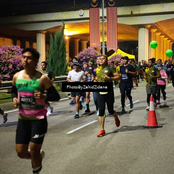 Runner Photo 6432332