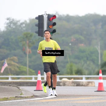 Runner Photo 6432341