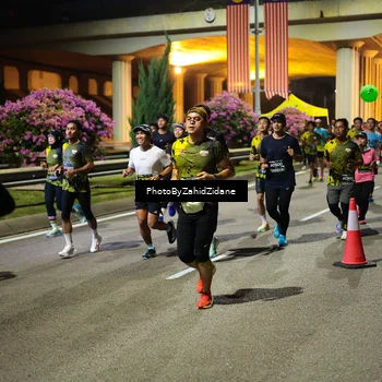 Runner Photo 6432354