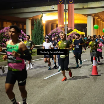 Runner Photo 6432355