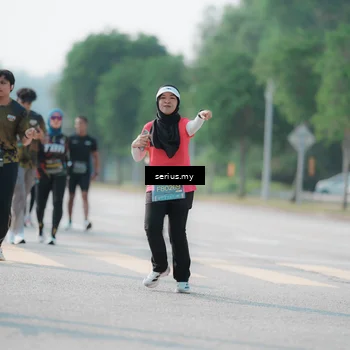 Runner Photo 6432362