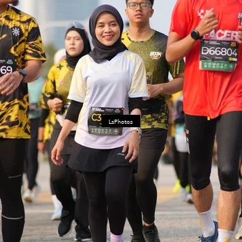 Runner Photo 6432372