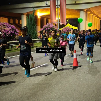 Runner Photo 6432395