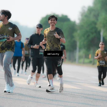 Runner Photo 6432405