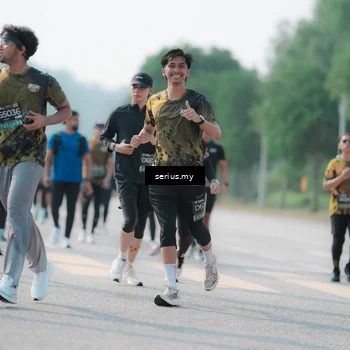 Runner Photo 6432410