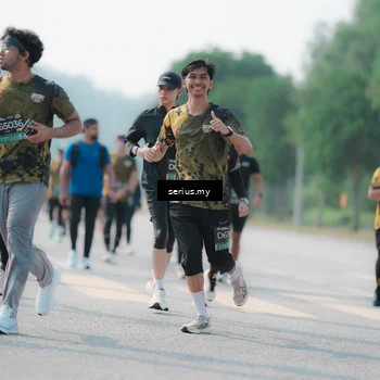 Runner Photo 6432416