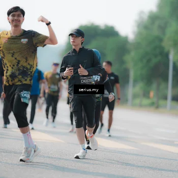 Runner Photo 6432424