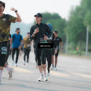 Runner Photo 6432430