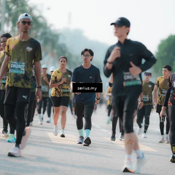 Runner Photo 6432433