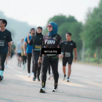 Runner Photo 6432449