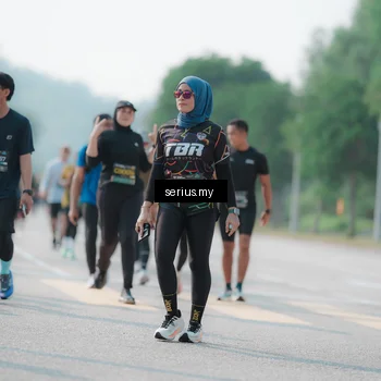 Runner Photo 6432451