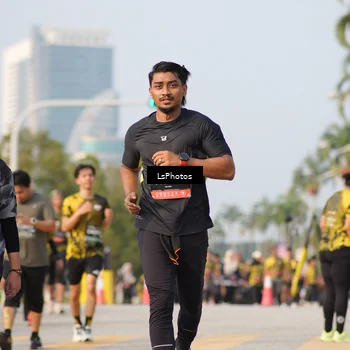 Runner Photo 6432469