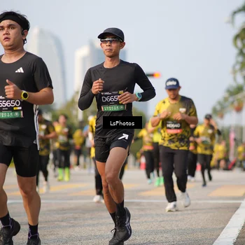 Runner Photo 6432517