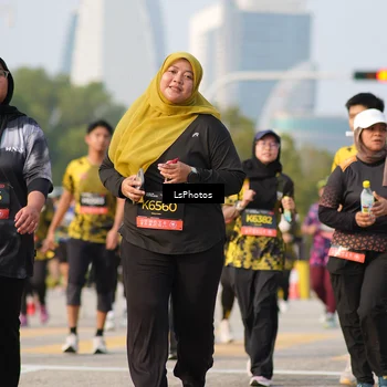 Runner Photo 6432563