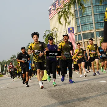 Runner Photo 6432592