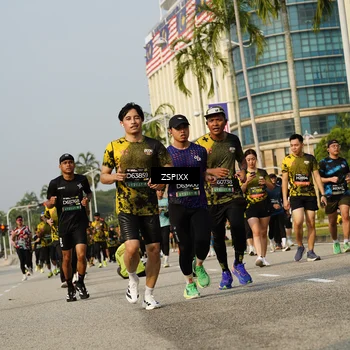 Runner Photo 6432610