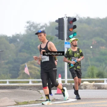 Runner Photo 6432621