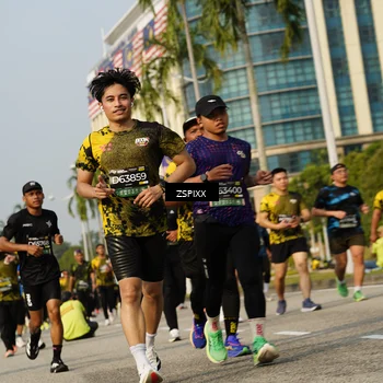 Runner Photo 6432640