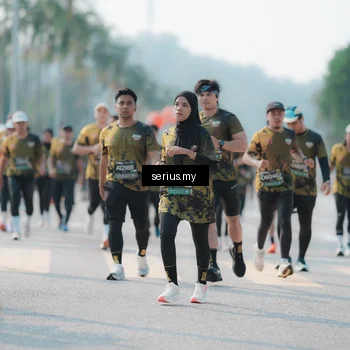 Runner Photo 6432644