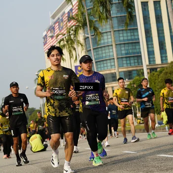 Runner Photo 6432647