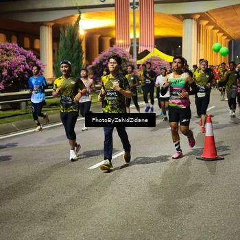 Runner Photo 6432648