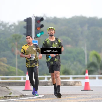 Runner Photo 6432658
