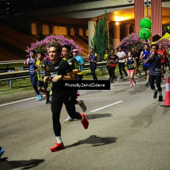 Runner Photo 6432668