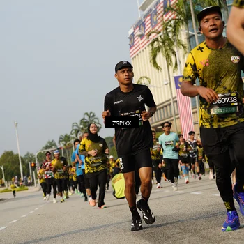 Runner Photo 6432676